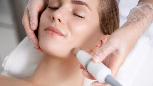hieu-dung-ve-cach-tai-tao-collagen-cho-da-mat-bi-quyet-niu-giu-tuoi-xuan