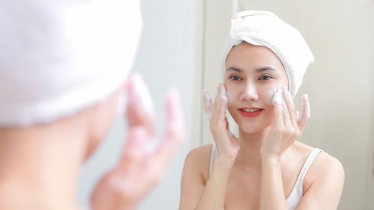 boi-kem-tri-mun-bao-lau-thi-rua-mat-khi-ban-dang-dung-nhieu-buoc-skincare
