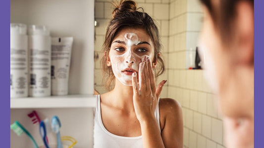 chon-sua-rua-mat-cho-da-nhay-cam-gia-binh-dan-cho-hoc-sinh-sinh-vien