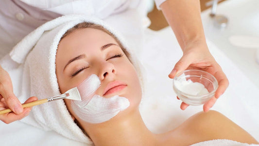 da-mat-tiet-nhieu-dau-phai-lam-sao-goi-y-chu-trinh-skincare-cho-da-dau